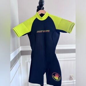 Women’s Body Glove Wetsuit Size M/7   32 MM - Short Sleeve Shorts